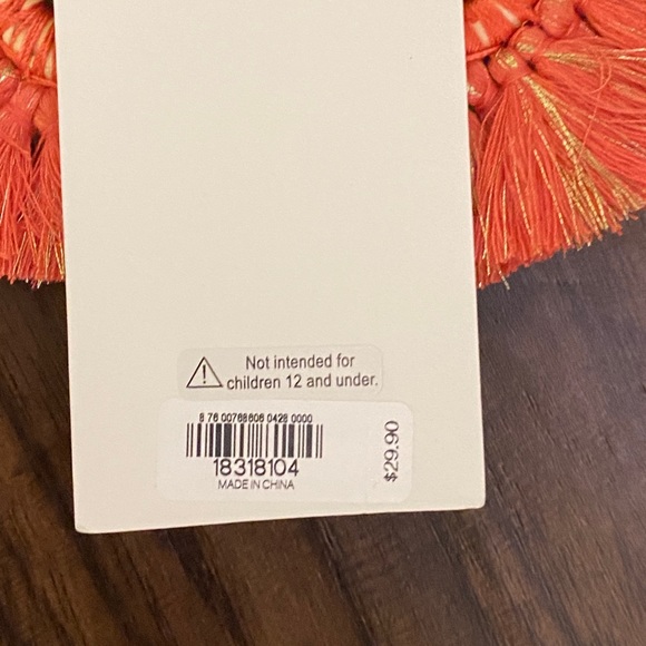 Express beautiful earring - Picture 5 of 5